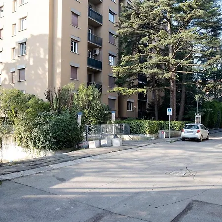 Rock 'n' Pop House *